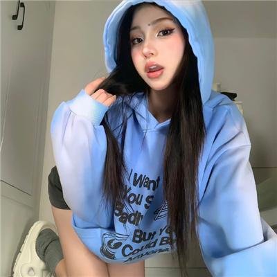 年轻的女王 海报