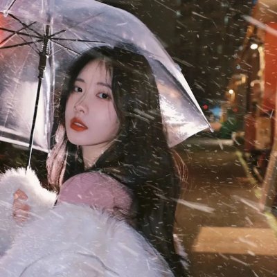 英雄不死 海报